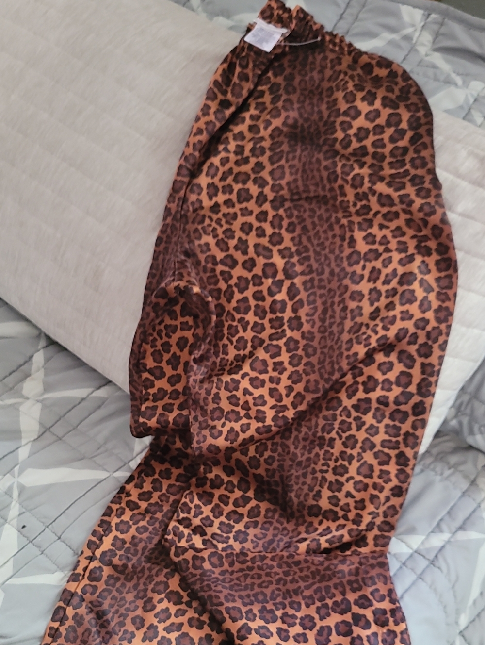 Secret Treasures Leopard Print Satin Pajama Bottom in Brown and Black Never Worn